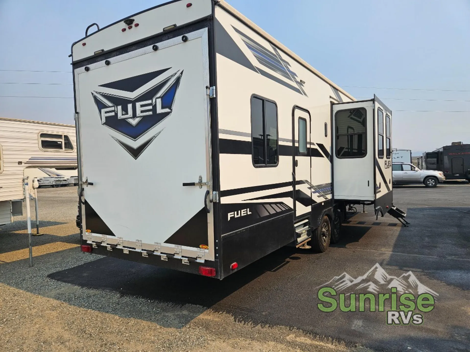 2021 Heartland Fuel 352