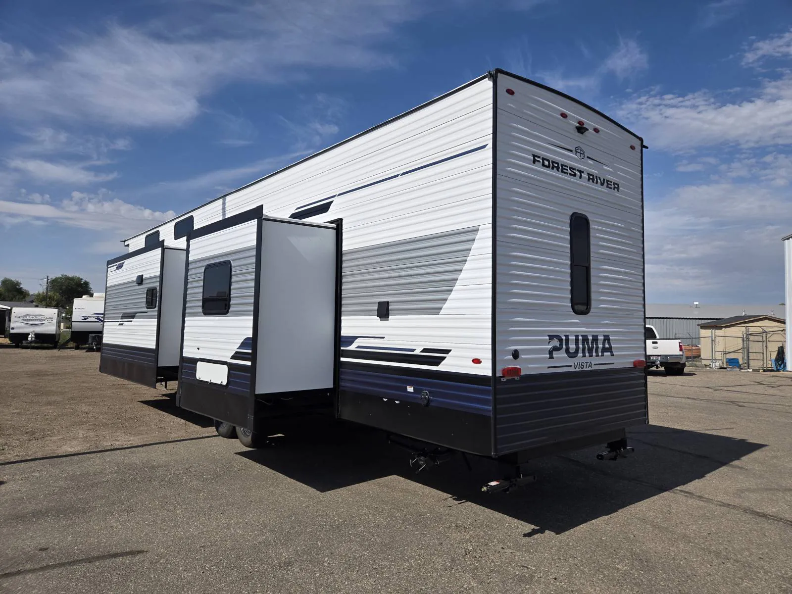 2027 Forest River Puma Vista 38VFL - Photo 4