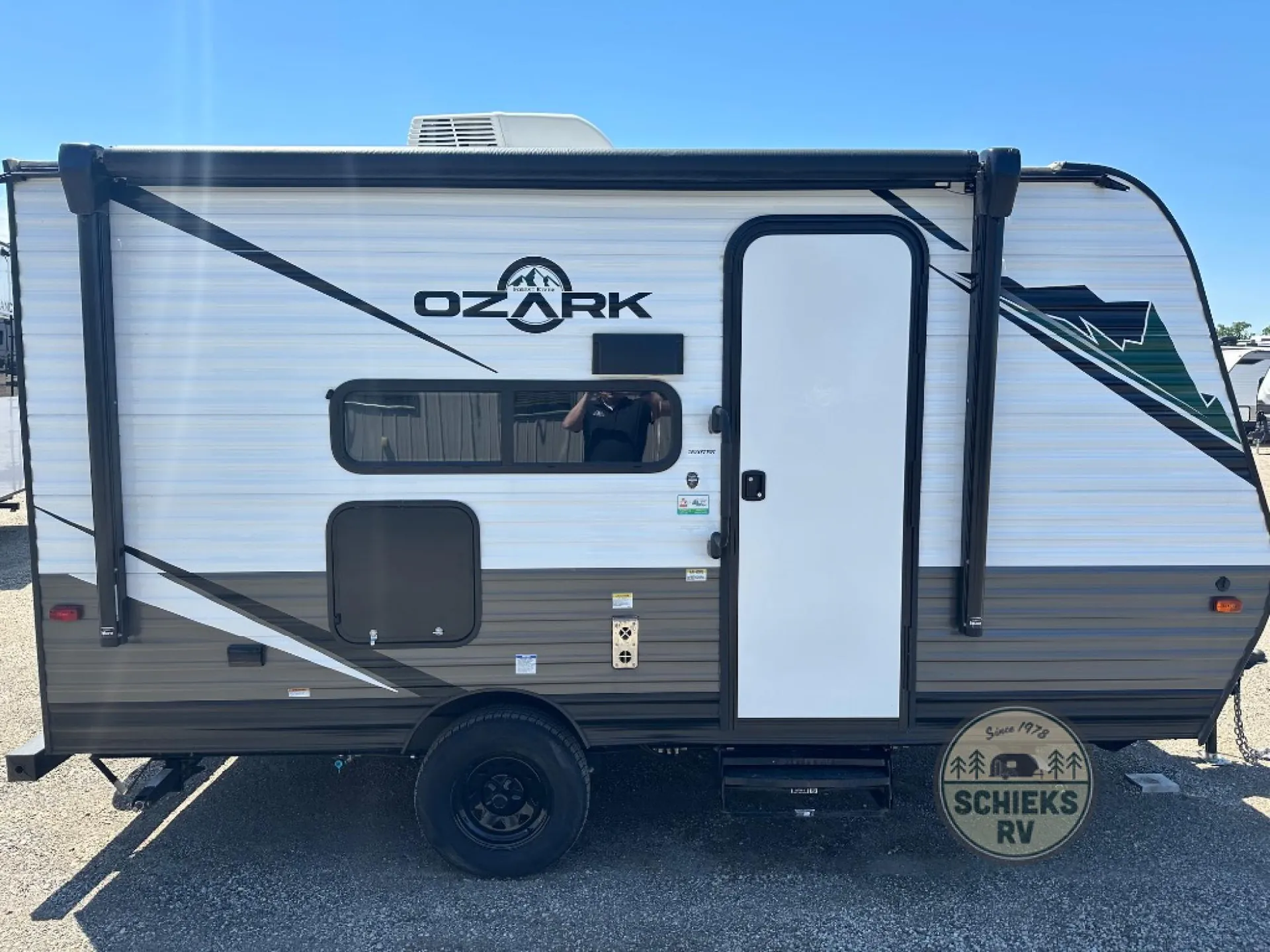 2022 Forest River Ozark 1530VBK - Photo 3