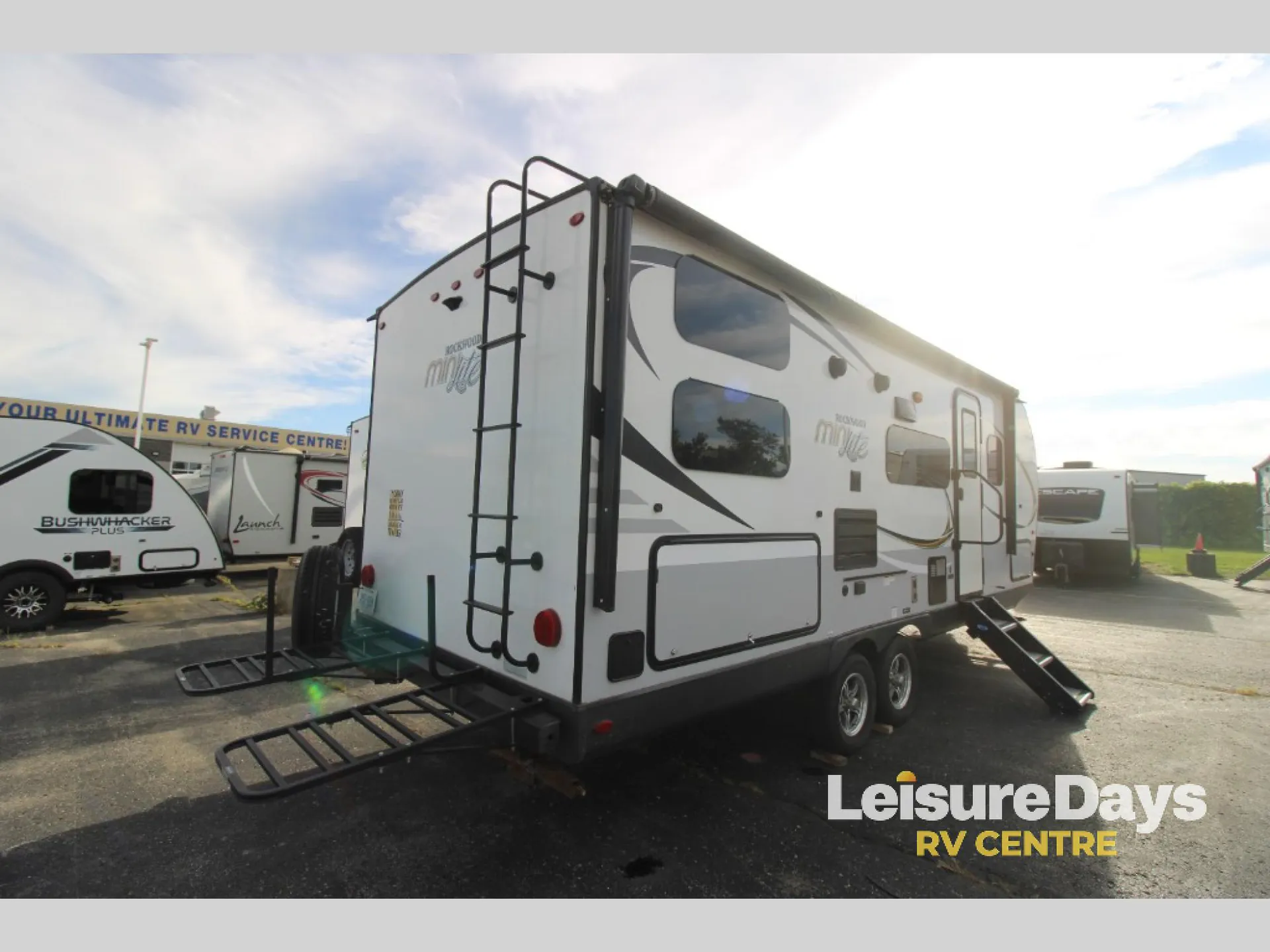 2019 Forest River Rockwood Mini Lite 2509S - Photo 3