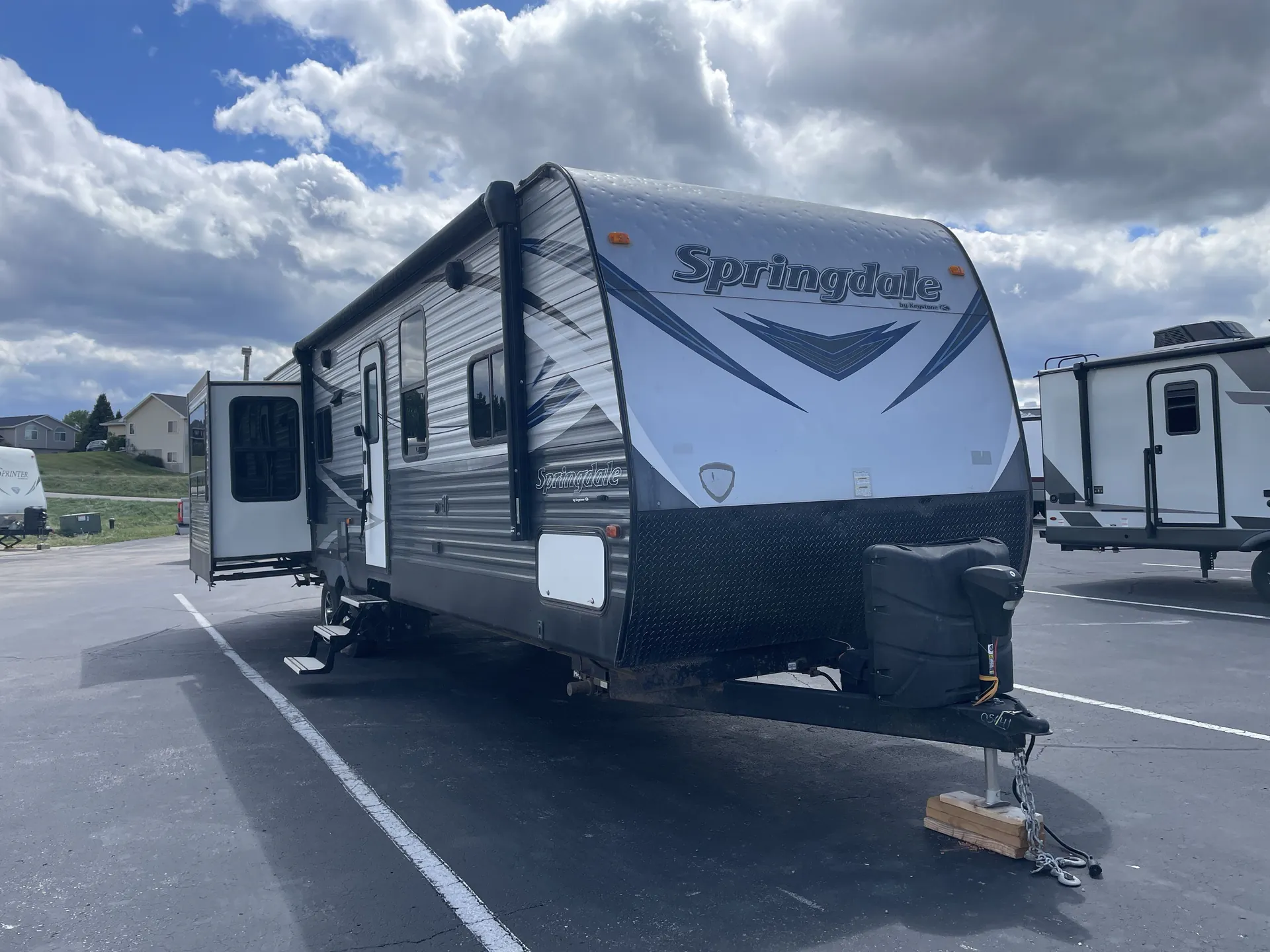 2018 Keystone Springdale 311RE - Photo 2