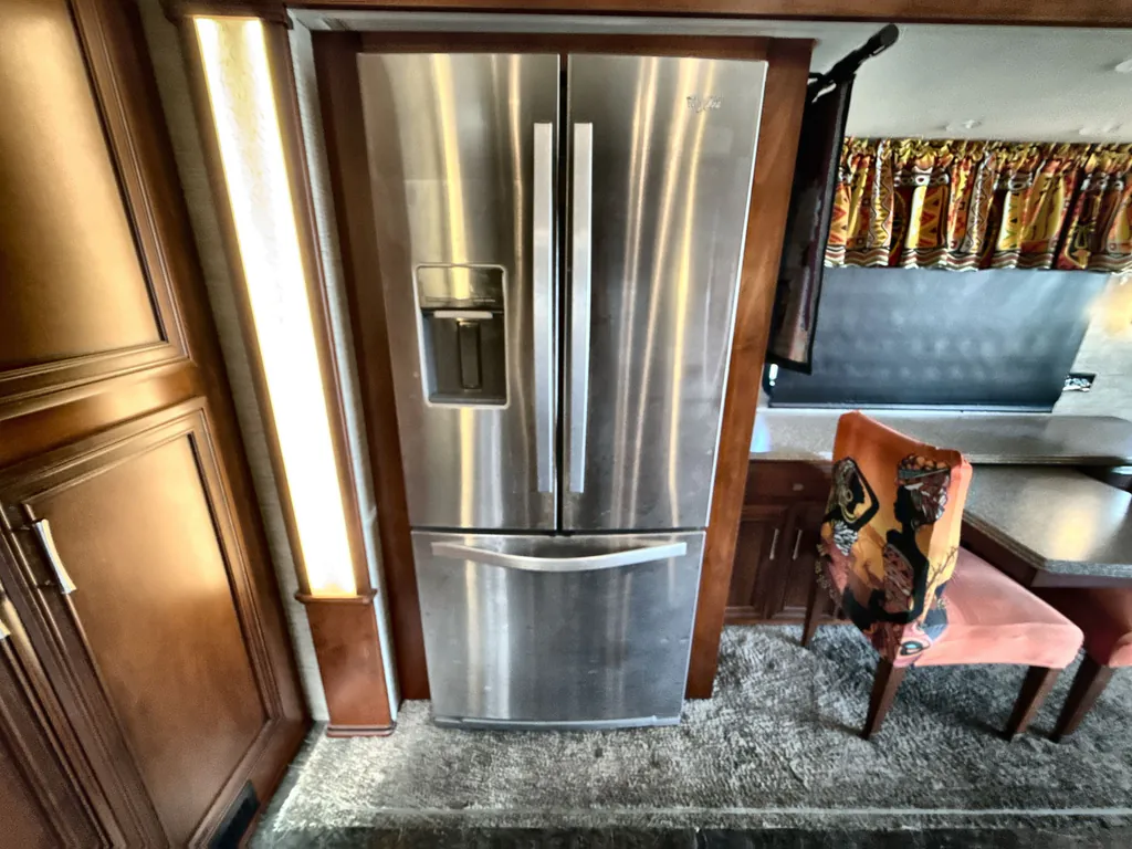 2016 Newmar Canyon Star 3914, Photos photo 7