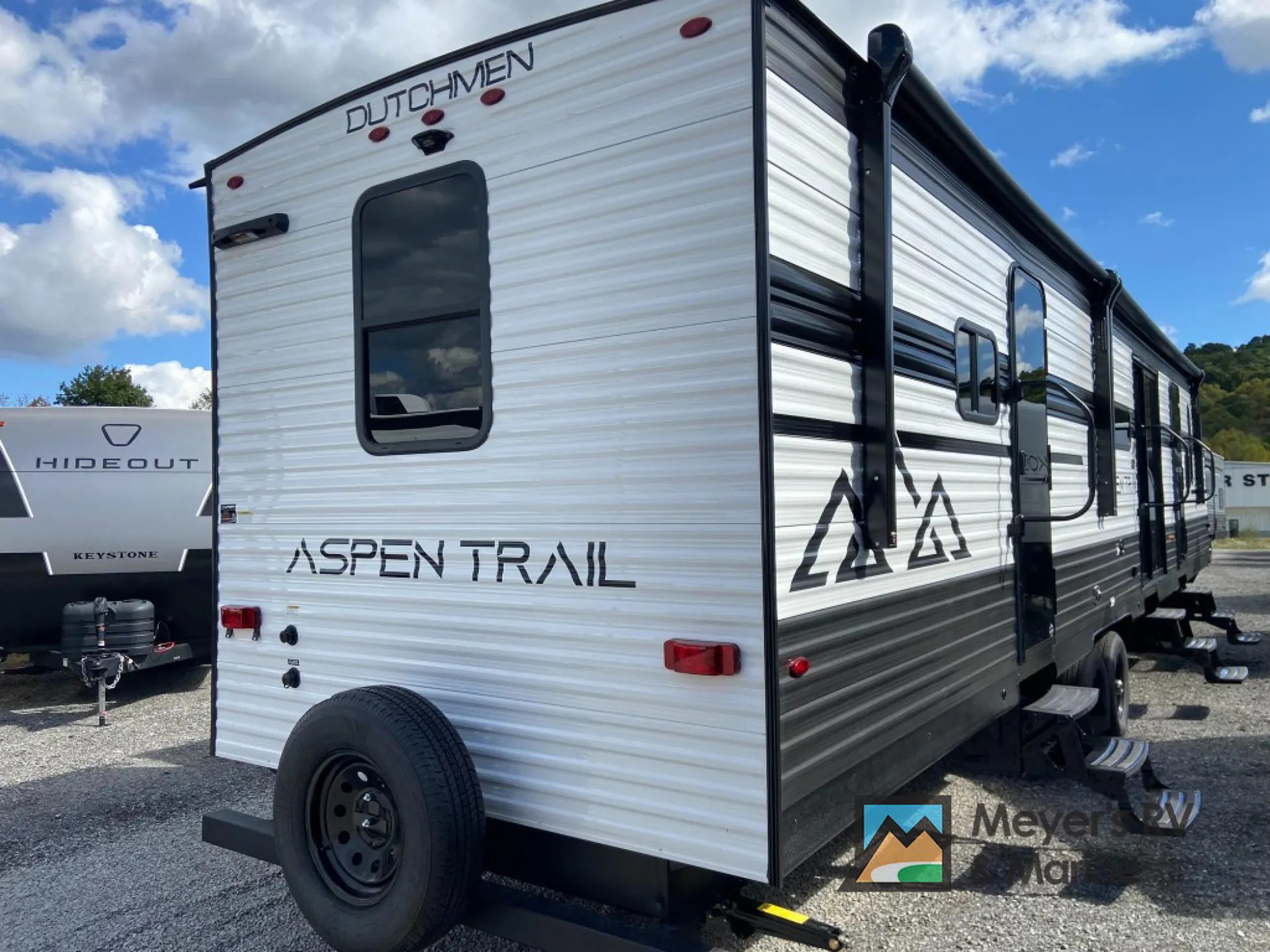 2026 Dutchmen Aspen Trail 38DS - Photo 3