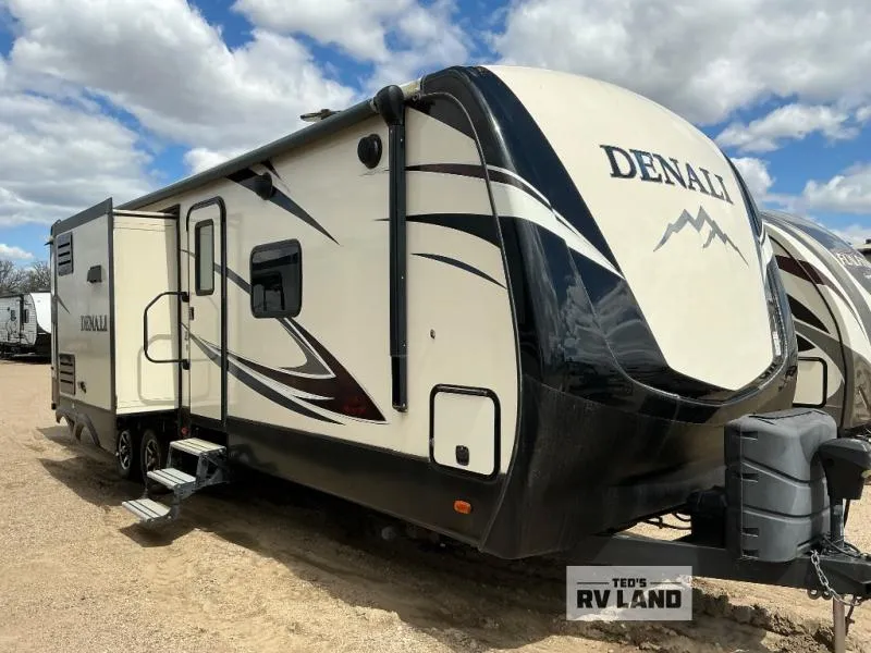 2017 Dutchmen Denali 318RB - Main photo