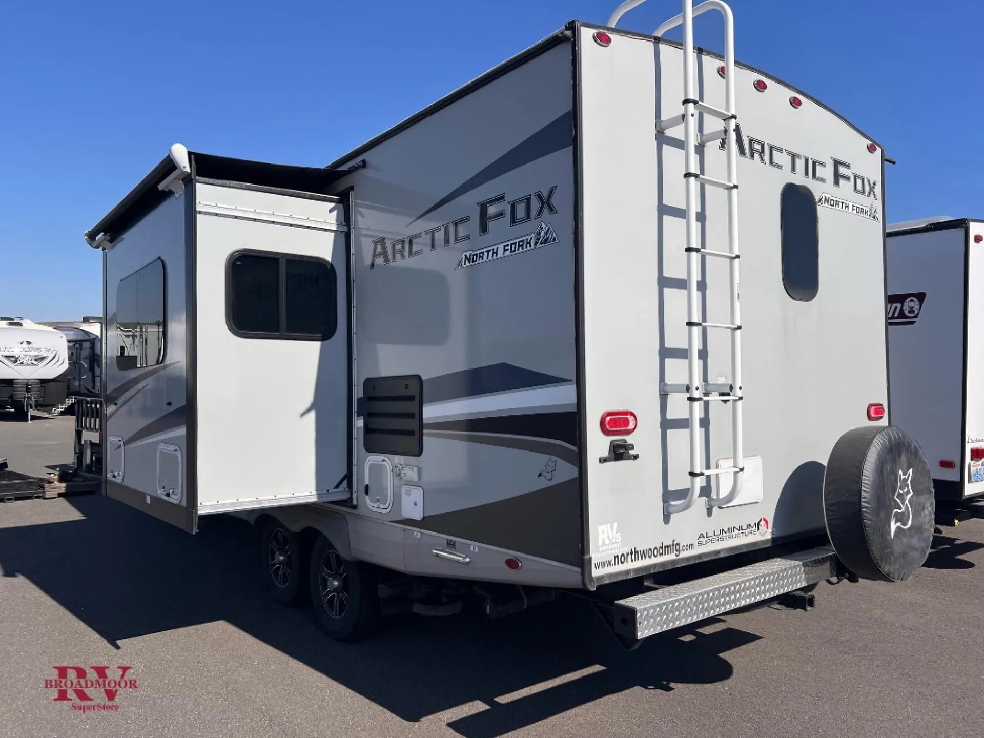 2024 Northwood Arctic Fox North Fork 25R - Photo 4