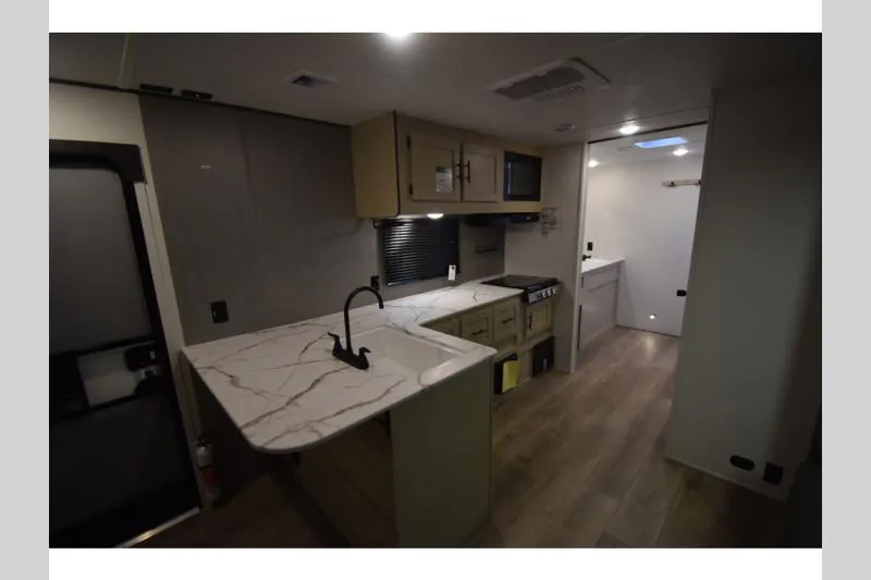 2026 Shasta RVs i-5 Edition 526RBS, Photos photo 16