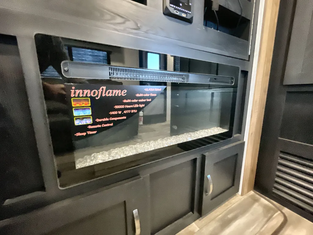 2023 Coachmen Freedom Express Ultra Lite 274RKS, Photos photo 19