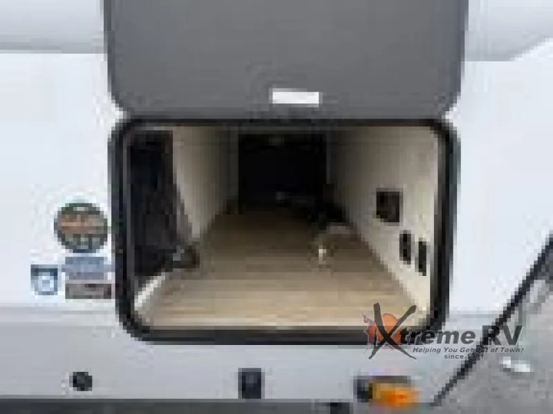 2025 Forest River Cherokee Alpha Wolf 26DBH - Photo 4