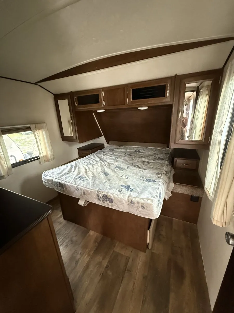 2018 Forest River Salem Hemisphere Lite 272RL — Photo 7