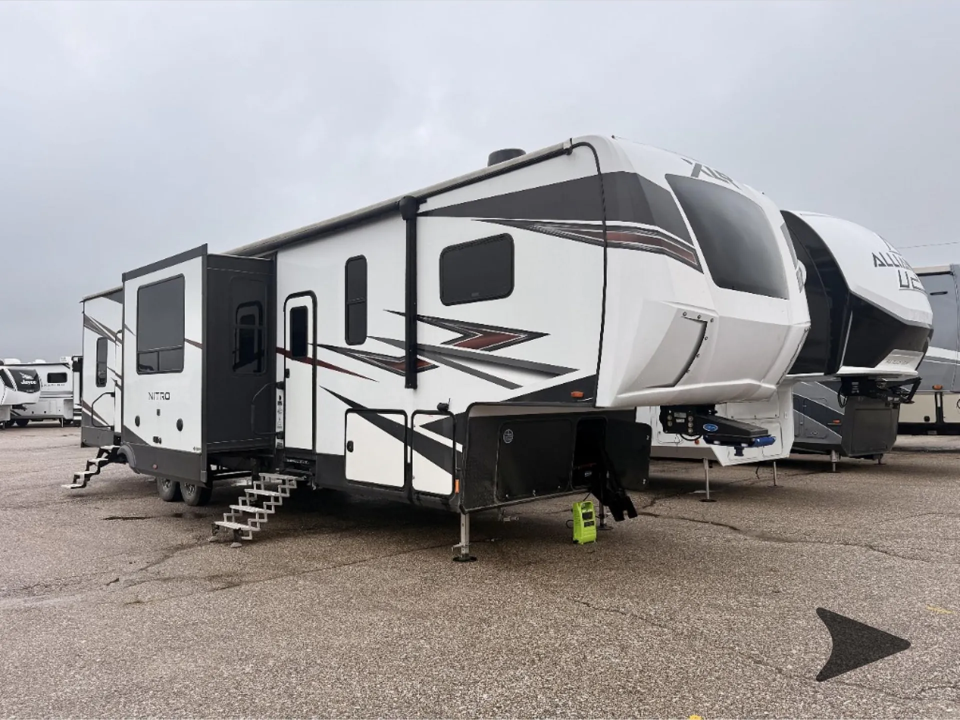 2022 Forest River XLR Nitro 35DK5 - Photo 3