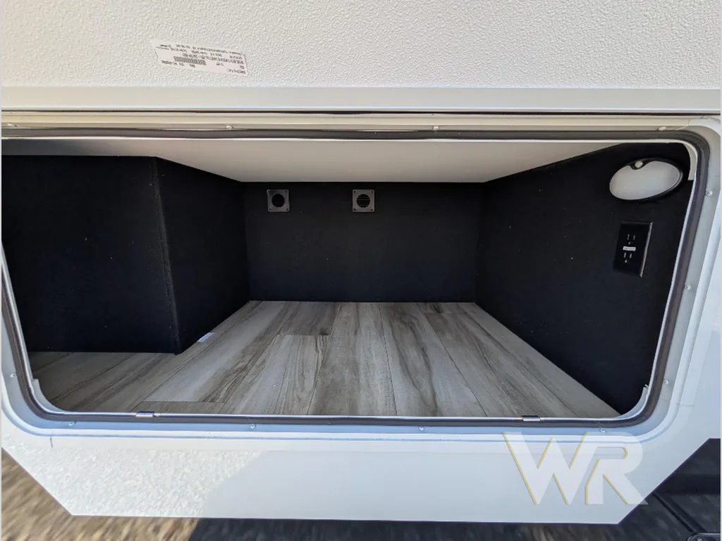 2027 Brinkley Model I 290, Photos photo 25