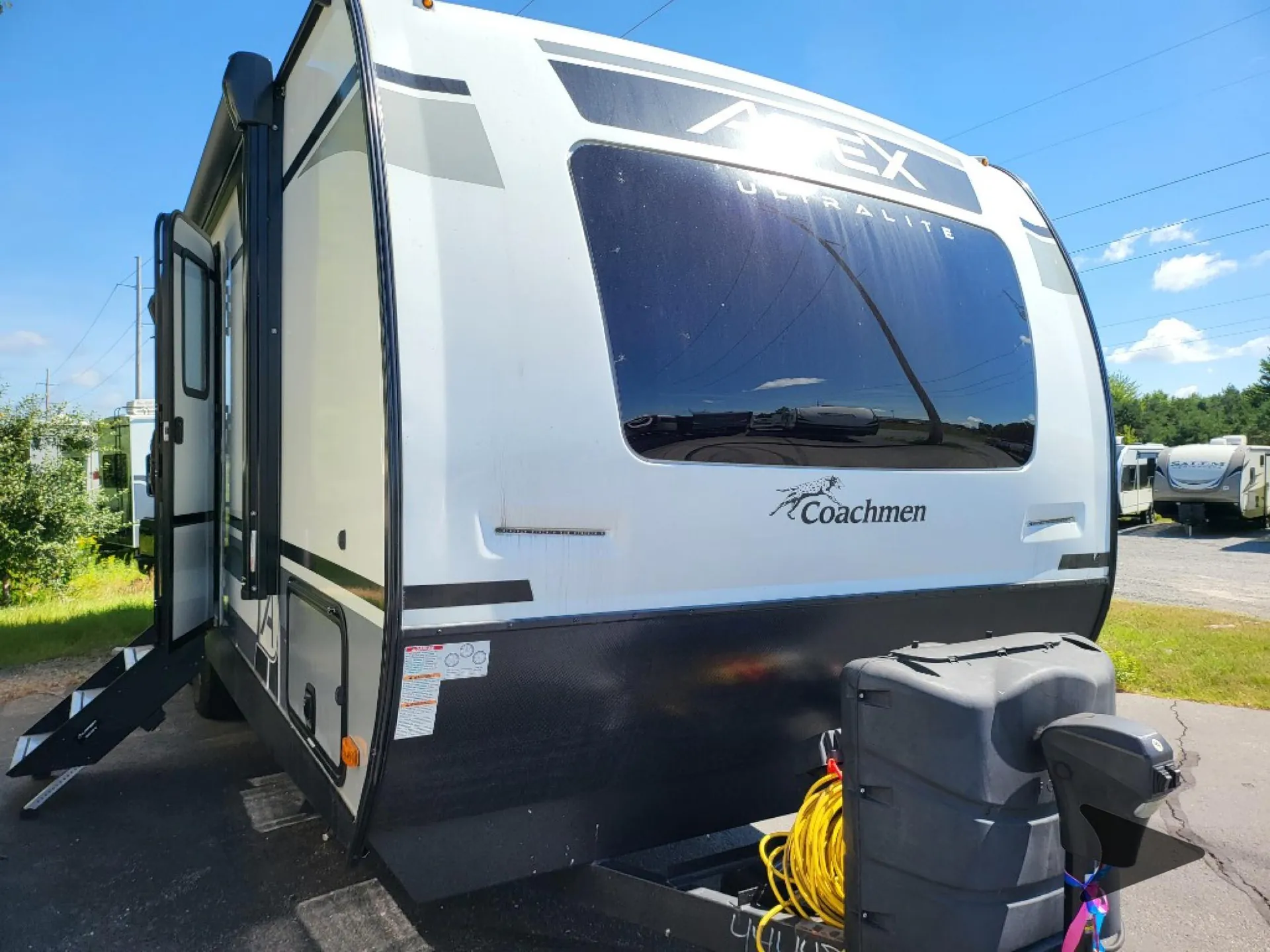 2022 Coachmen Apex 256BHS dealer photo 1 from Bish's RV