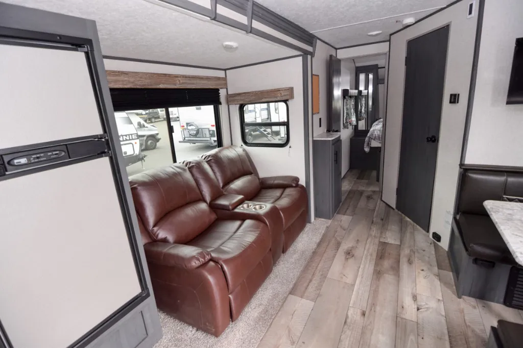 2021 Dutchmen Aspen Trail 2390RKSWE, Photos photo 6
