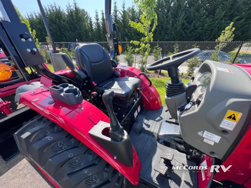 2025 TYM TRACTORS TYM T474H - Photo 2