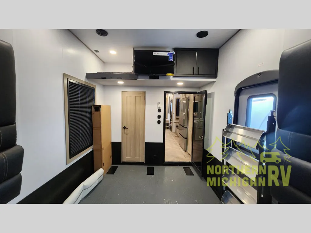 2026 Keystone Raptor 433, Photos photo 24