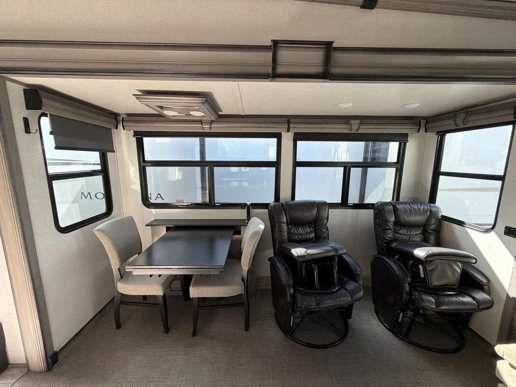 2021 Keystone Montana 3231CK, Photos photo 8
