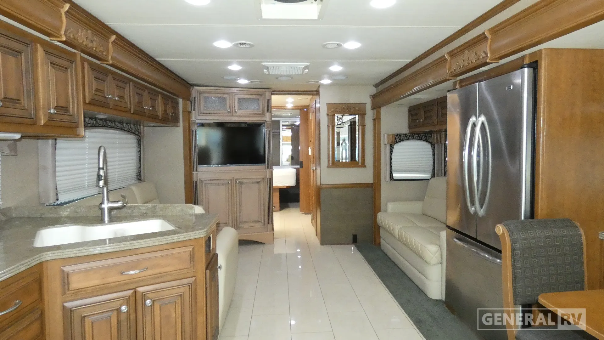 2011 Thor Motor Coach Tuscany 42FK - Photo 3