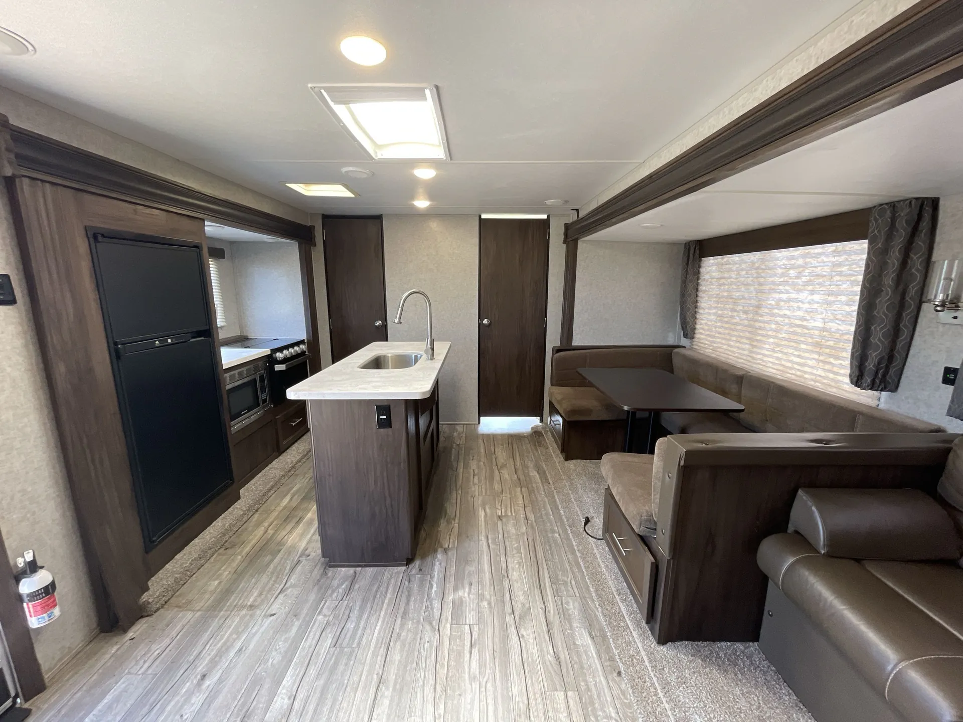 2019 Forest River Cherokee 304BH — living area main