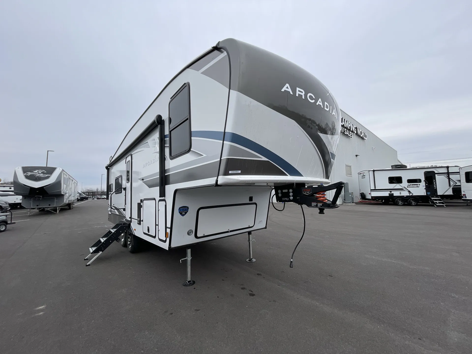 2025 Keystone Arcadia Super Lite 242SLMD - Photo 2
