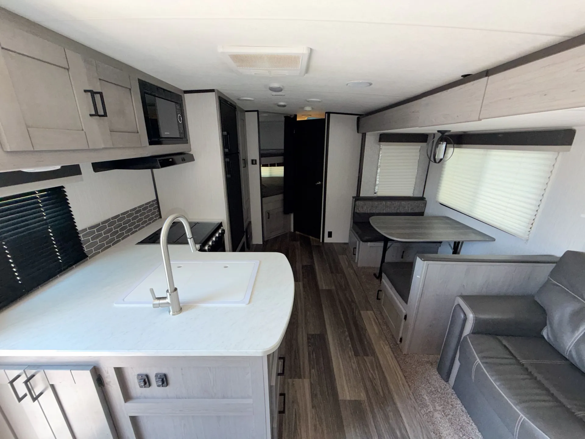 2021 Heartland Mallard M26 - Photo 4