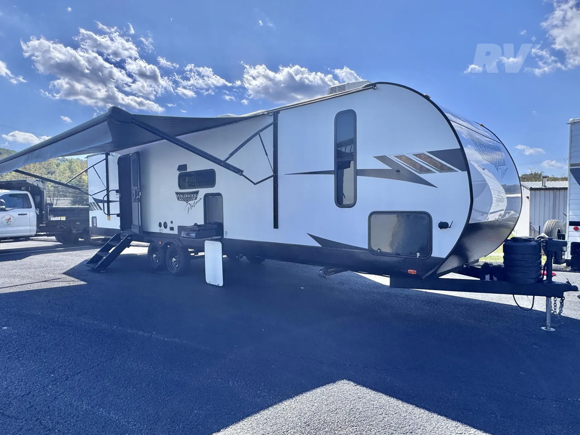 2023 Forest River Wildwood 29BDB - Photo 3