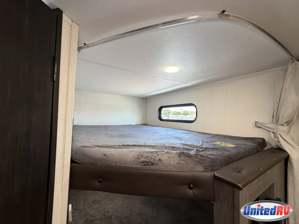 2025 Forest River Cherokee Alpha Wolf 26DBH, Photos photo 37