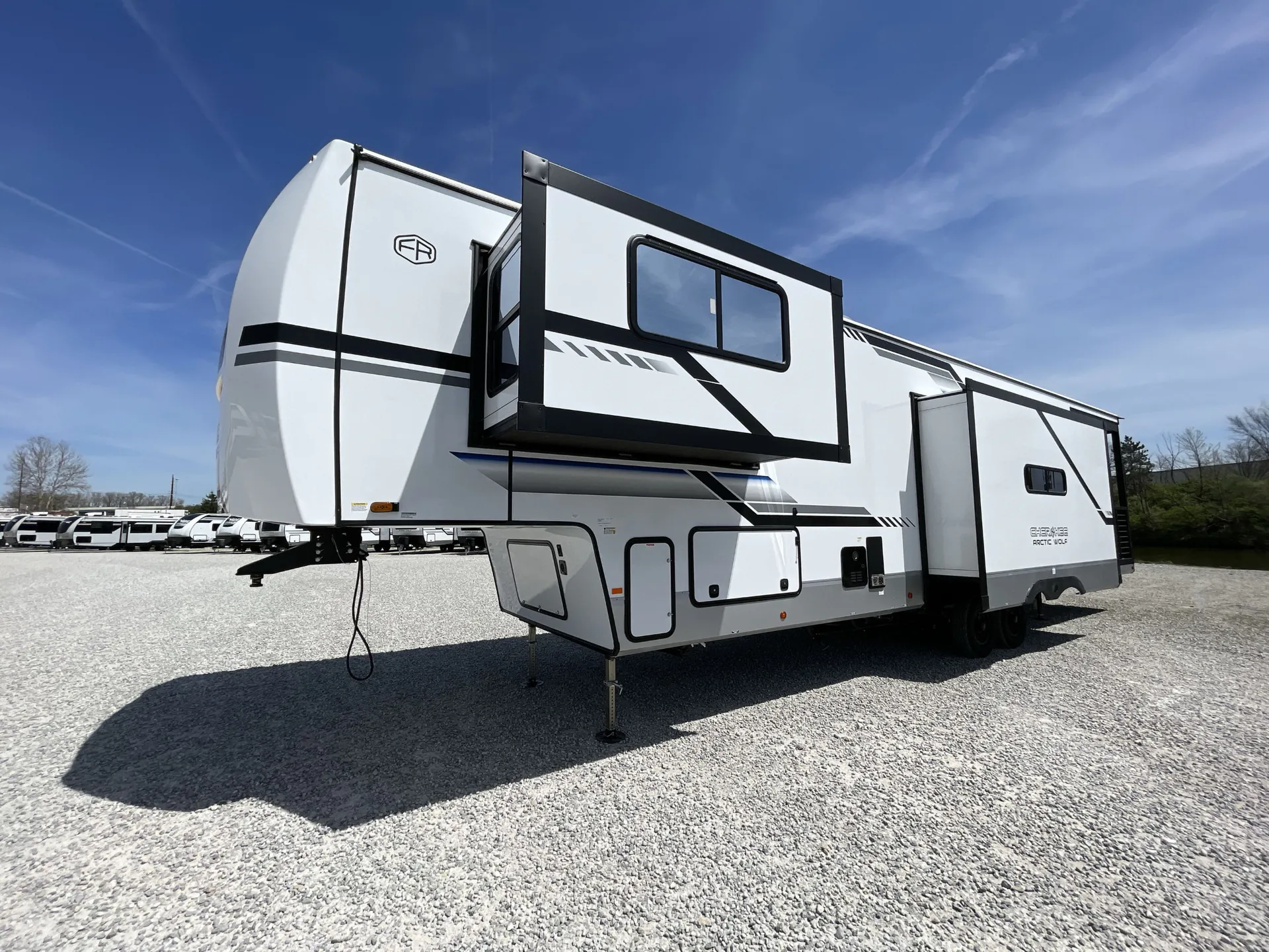 2025 Forest River Arctic Wolf 3800DECK - Photo 3