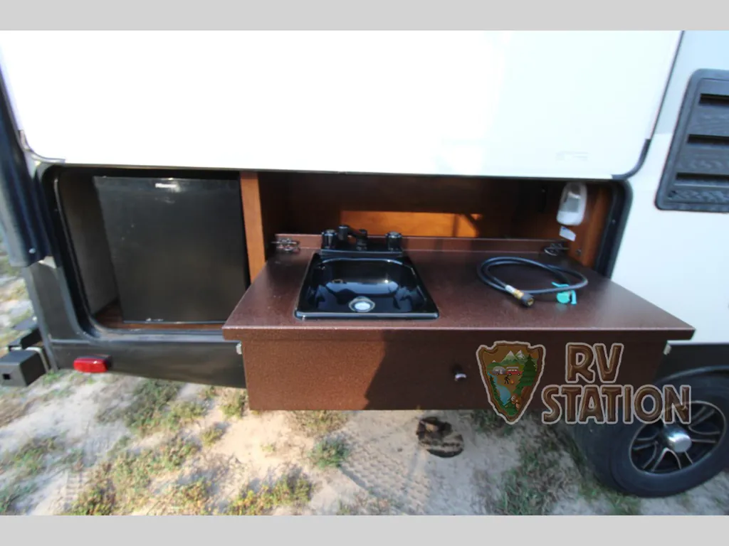 2015 Forest River Vibe 236RBS, Photos photo 9