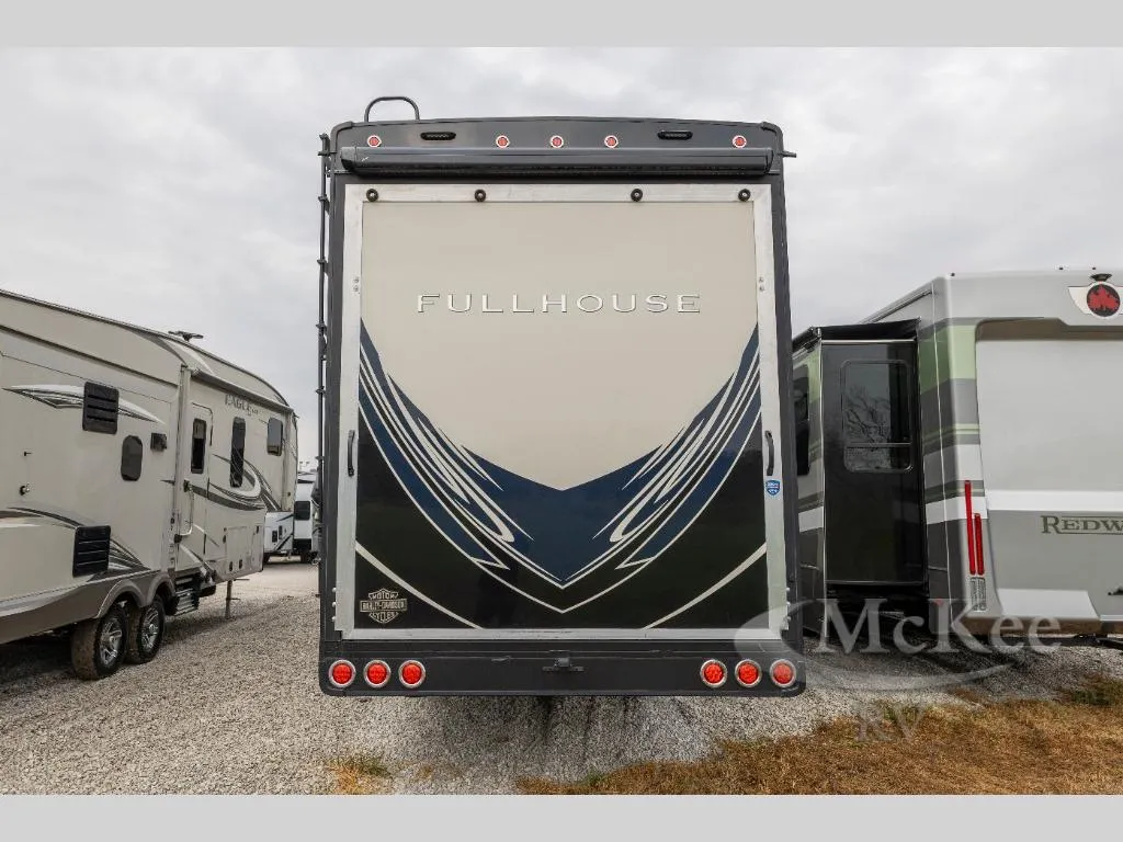 2021 DRV Luxury Suites FullHouse LX455 - Photo 4