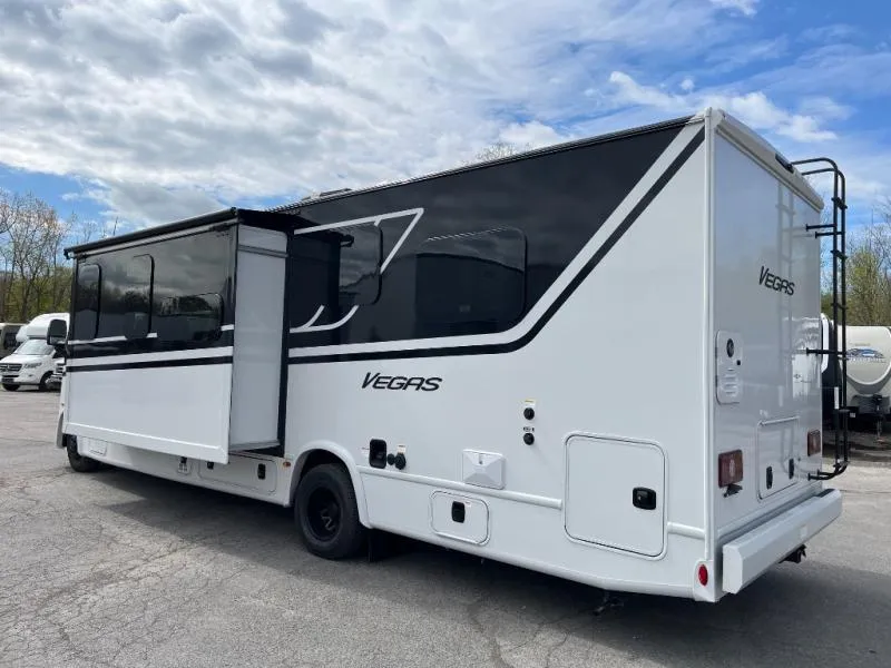 2027 Thor Motor Coach Vegas 281 - Photo 4