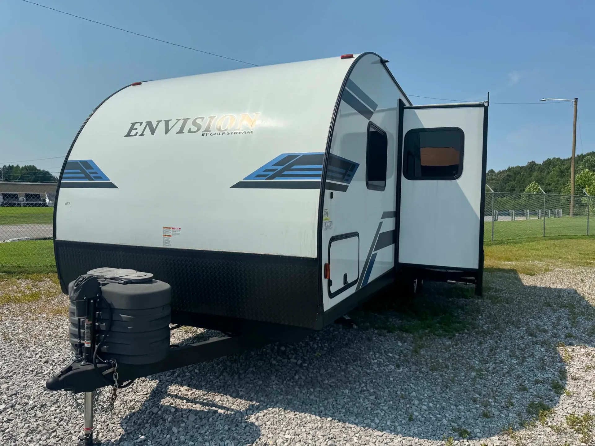 2025 Gulf Stream Envision LE 28CRB - Photo 4