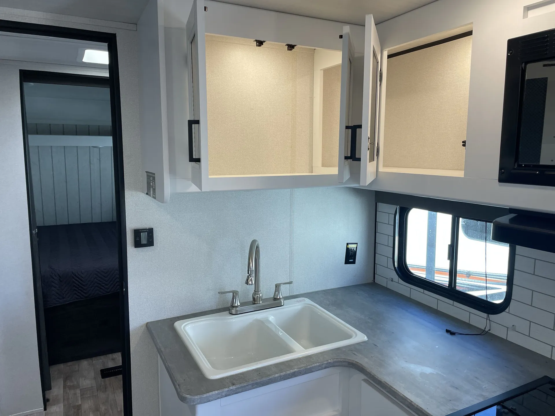 2022 Keystone Hideout 253RL — living area main