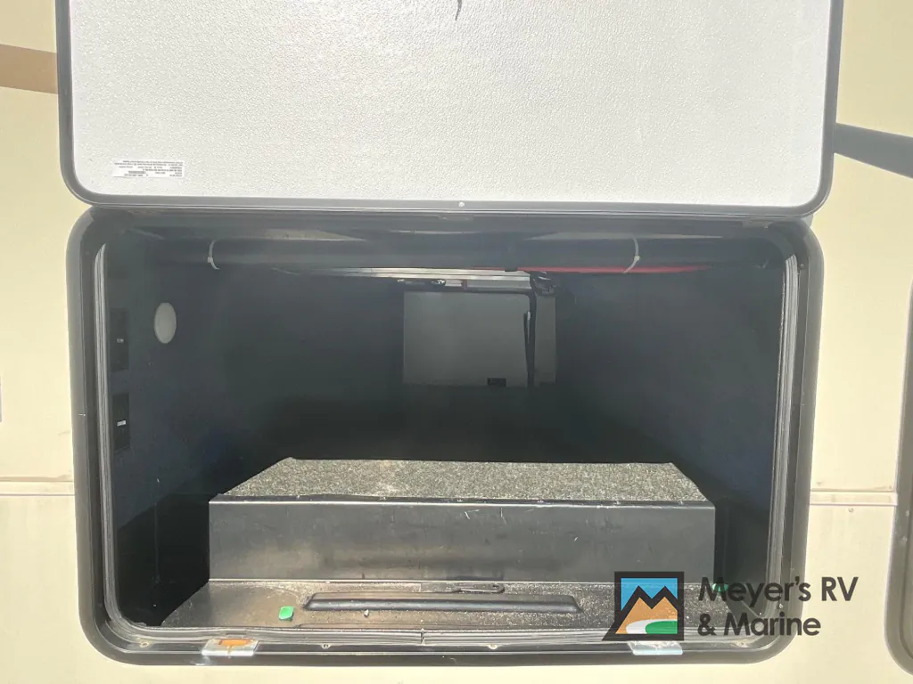 2018 Forest River Wildcat 34WB, Photos photo 12
