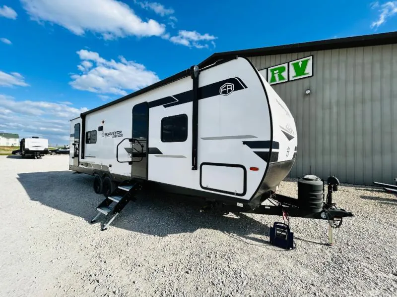 2025 Forest River Surveyor Legend X 27CAMP dealer photo 2 from Zoomers RV