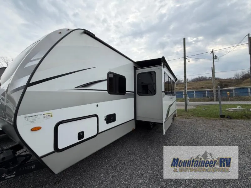 2024 Keystone Cougar Half-Ton 26RBS - Photo 4