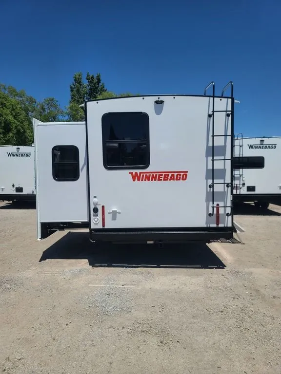 2026 Winnebago THRIVE 26FKD - Photo 4