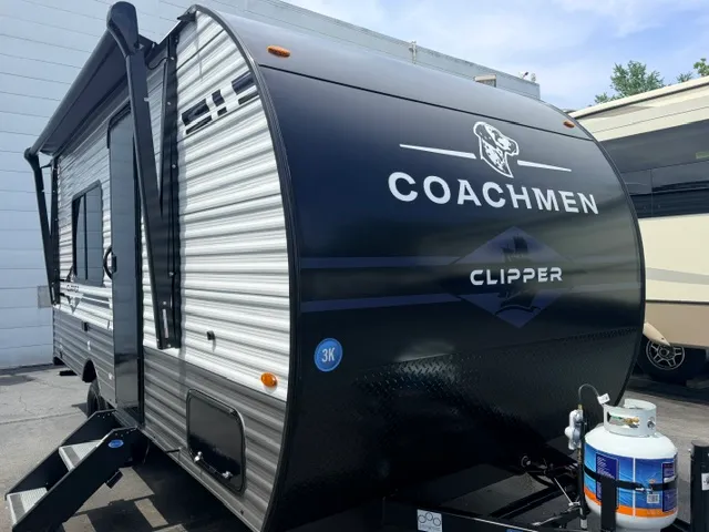 2027 Coachmen Clipper 17FQ - Photo 2
