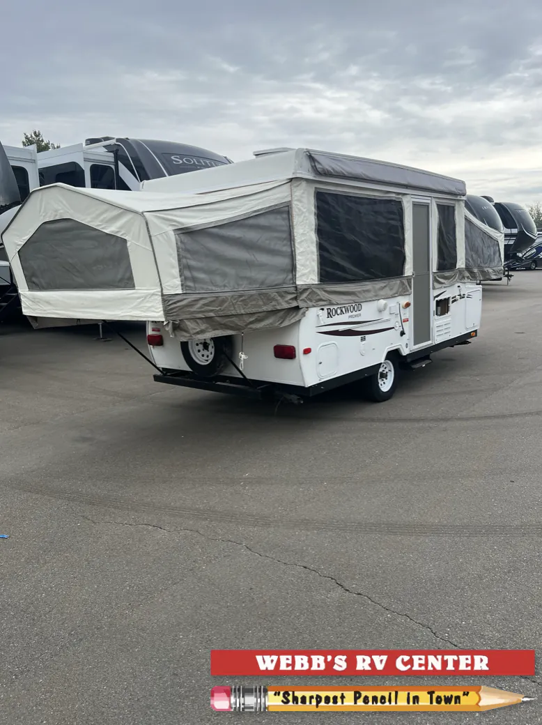2011 Forest River Rockwood Premier 2317G, Photos photo 6