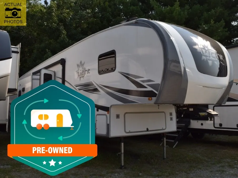 2021 Highland Ridge Light 335MBH - Photo 2