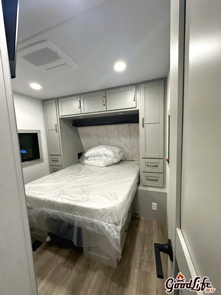 2026 Brinkley Model Z 297, Photos photo 64