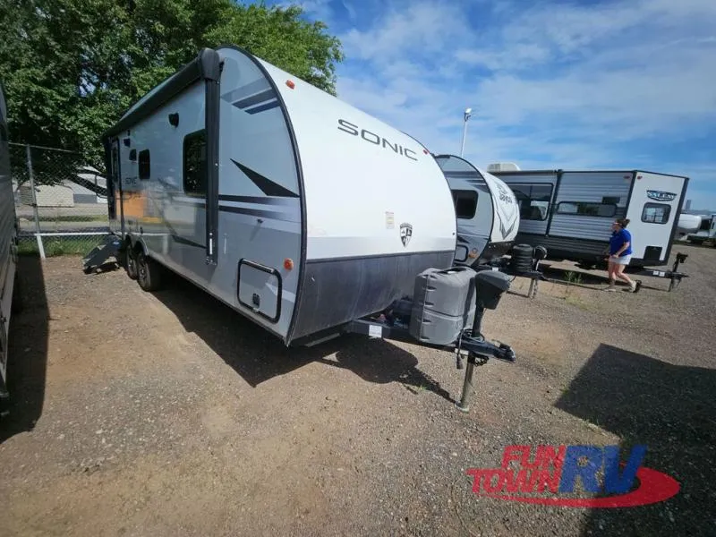 2020 Venture RV Sonic 231VRL - Photo 2