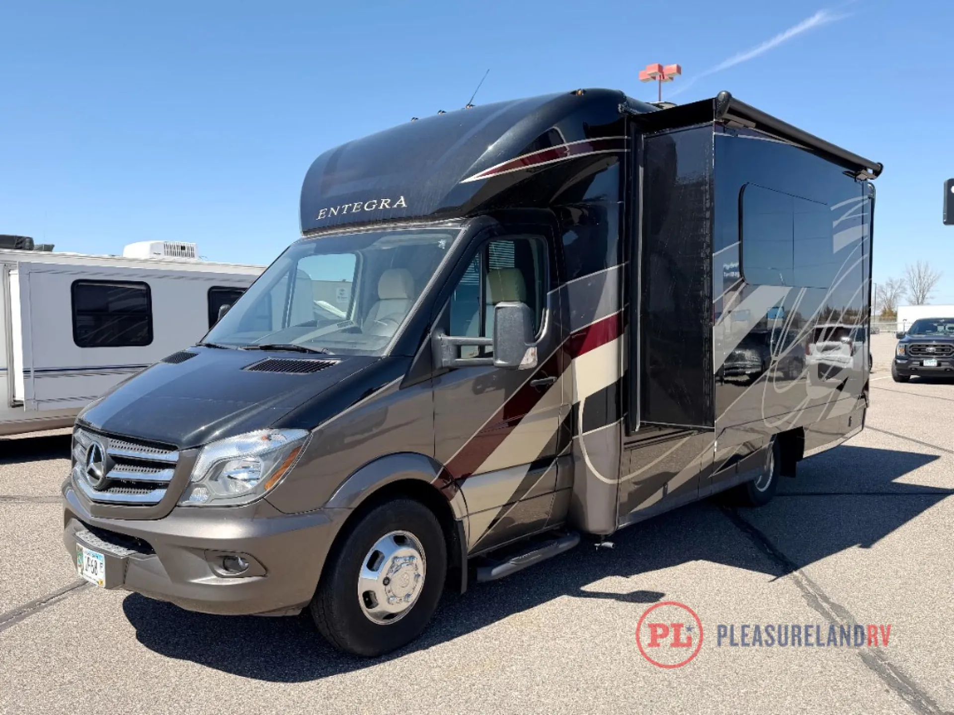 2019 Entegra Coach Qwest 24A - Photo 3