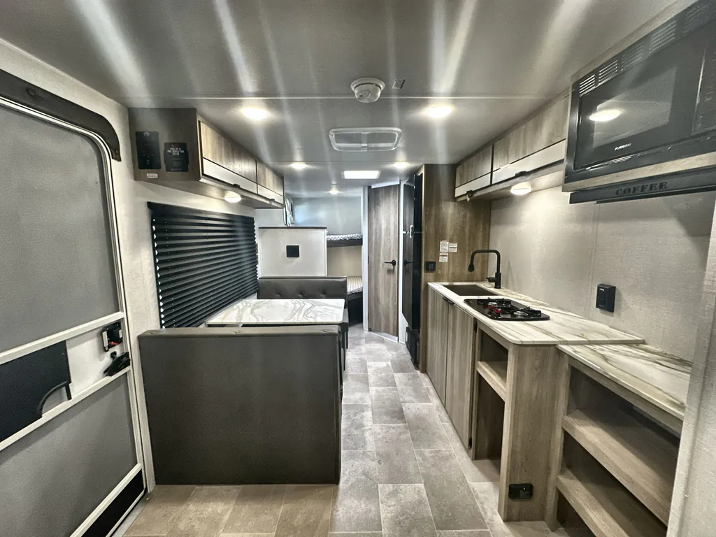 2027 Forest River Airelume 260, Photos photo 2