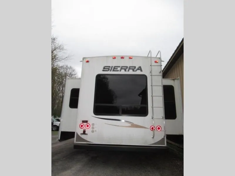 2011 Forest River Sierra 300RL - Photo 4