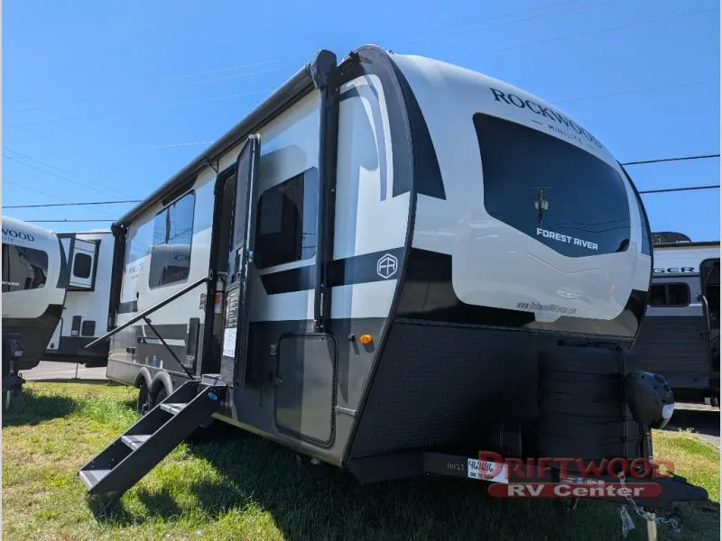2026 Forest River Rockwood Mini Lite 2522FB - Photo 2