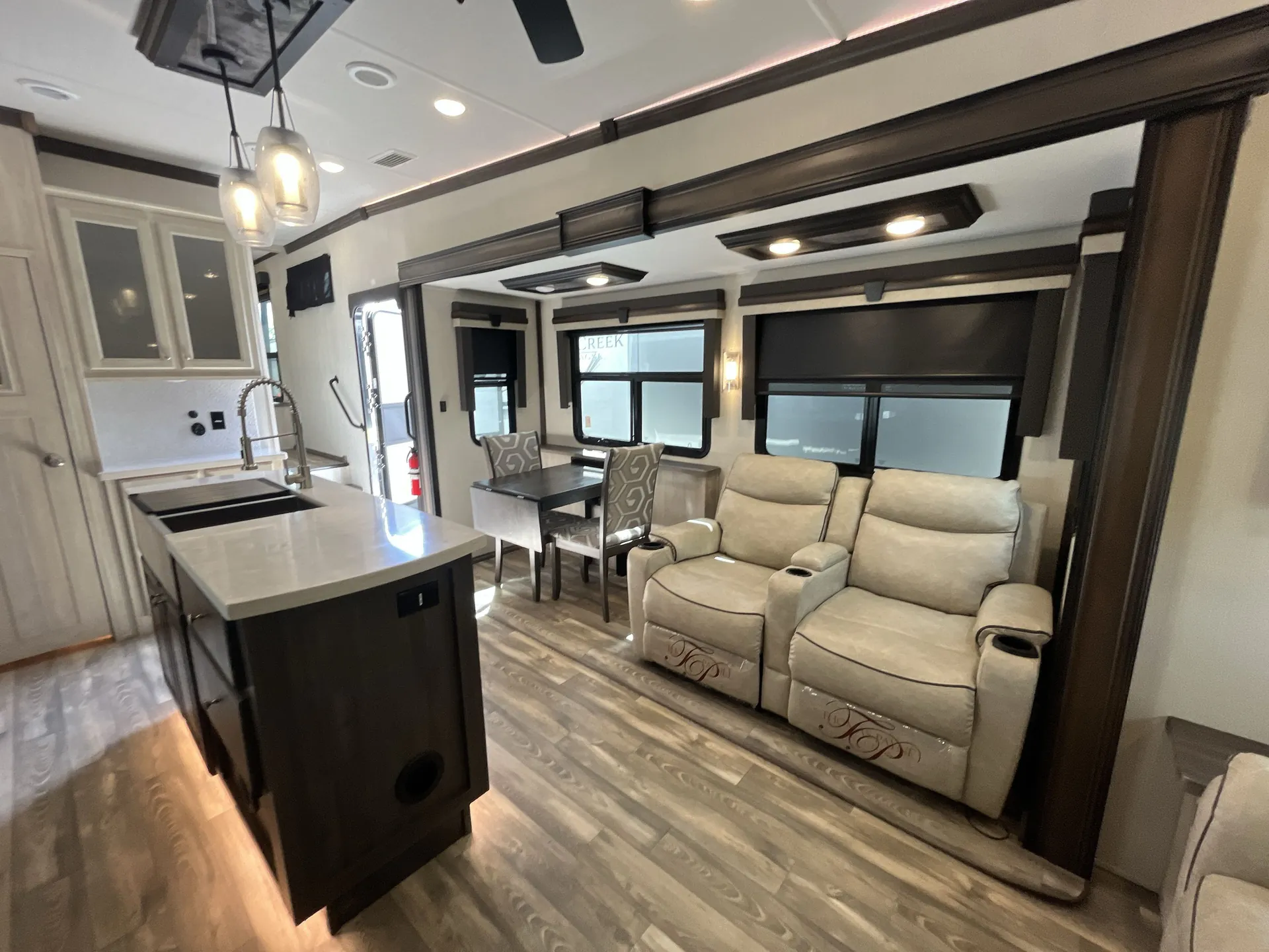 2022 Forest River Cardinal Luxury 320RLX — living area main
