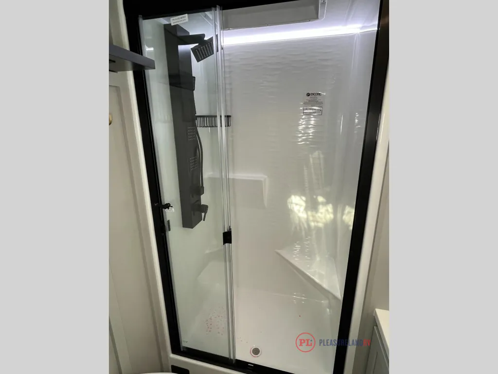 2026 Brinkley Model Z Air 297, Photos photo 22