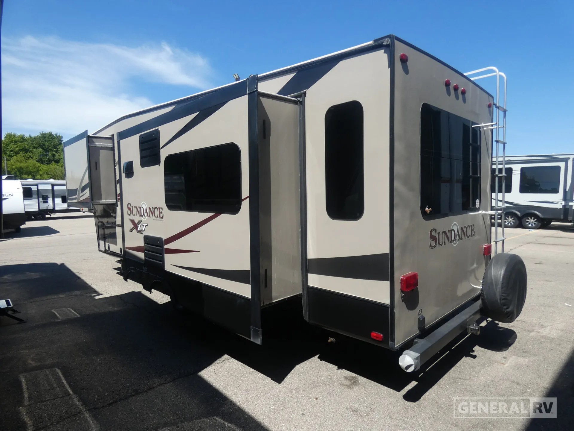 2015 Heartland Sundance XLT 285RL - Photo 4