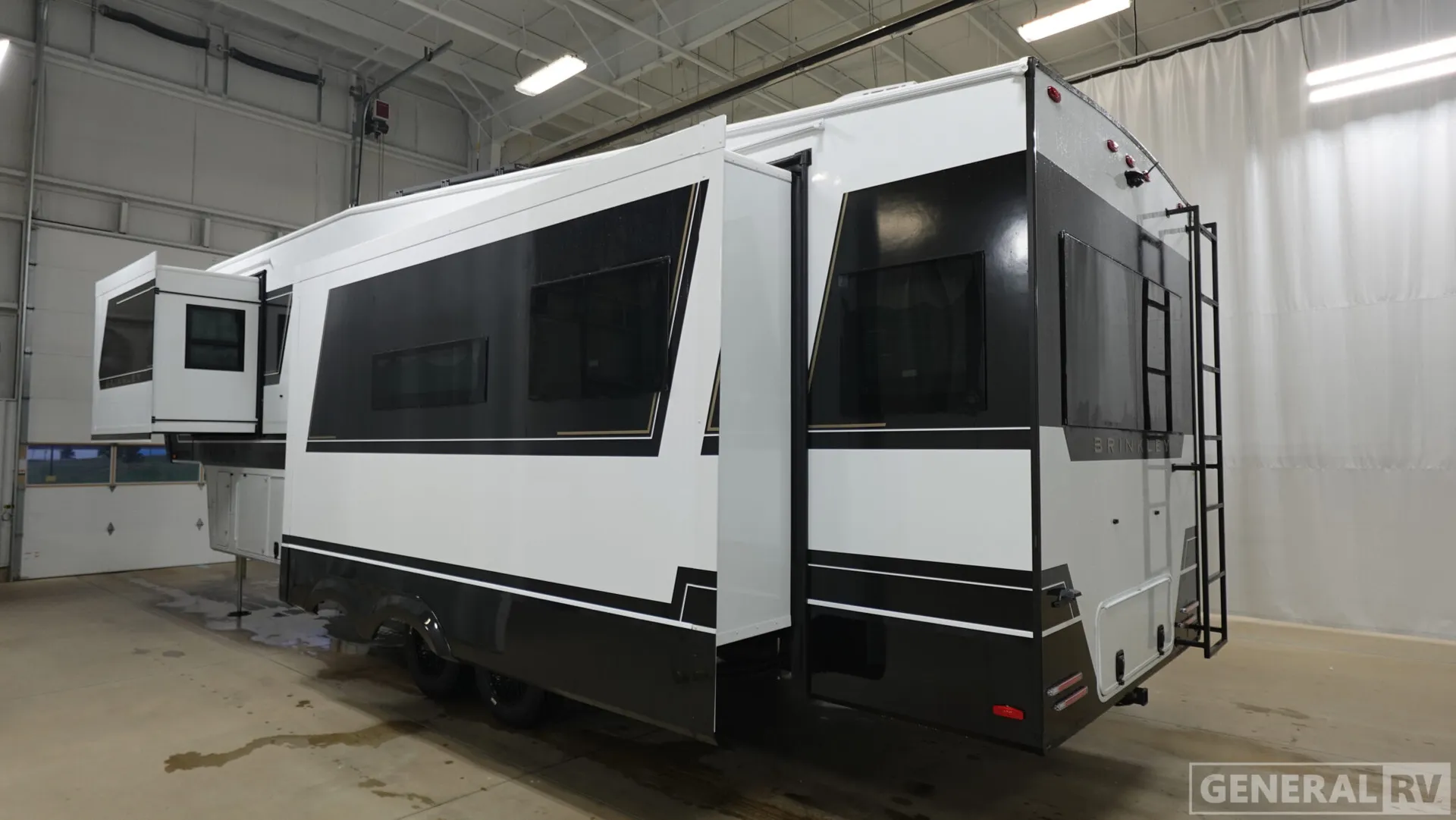 2026 Brinkley Model Z 3100 - Photo 4