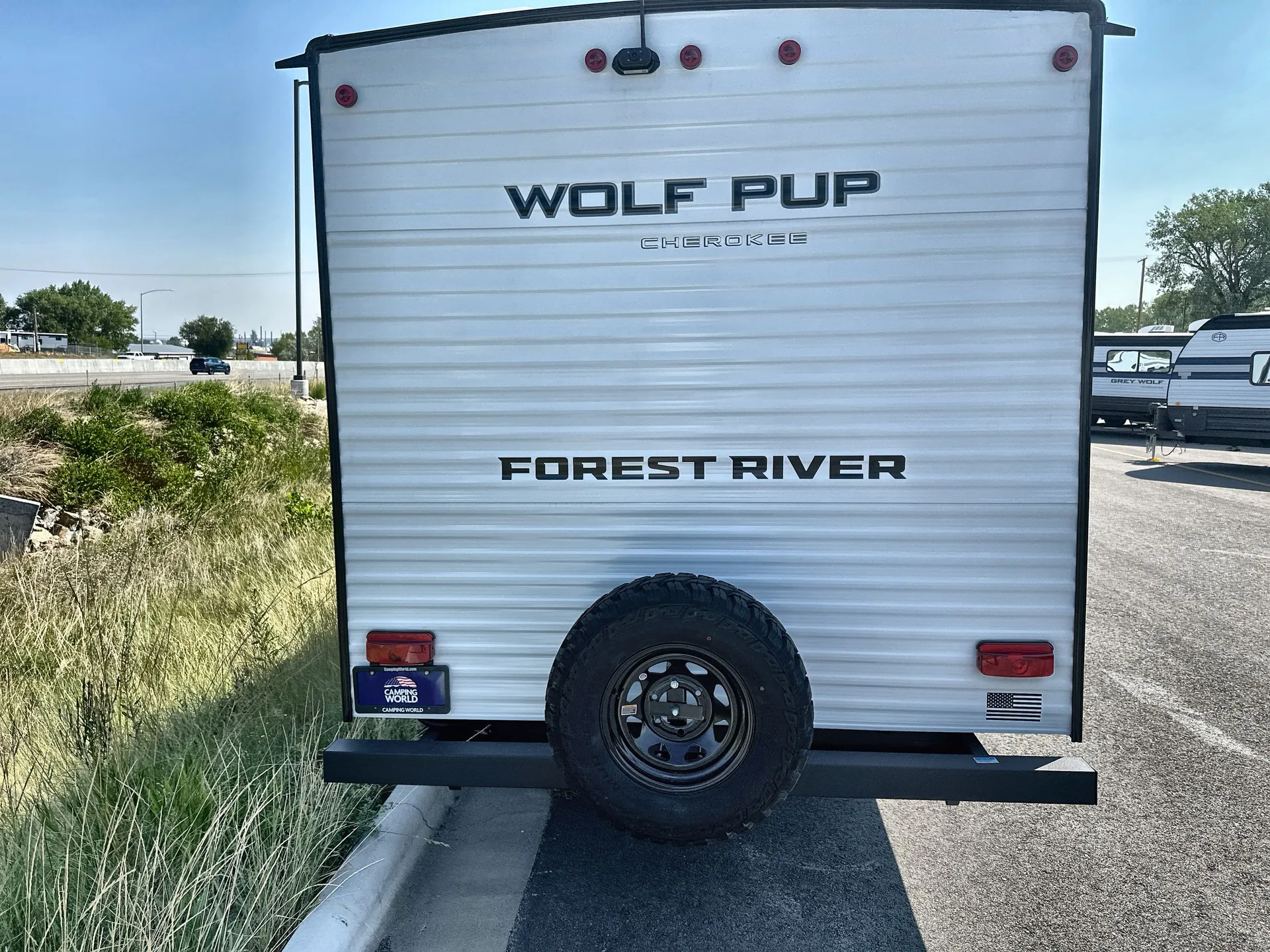 2027 Forest River Cherokee Wolf Pup 17JW — off campside